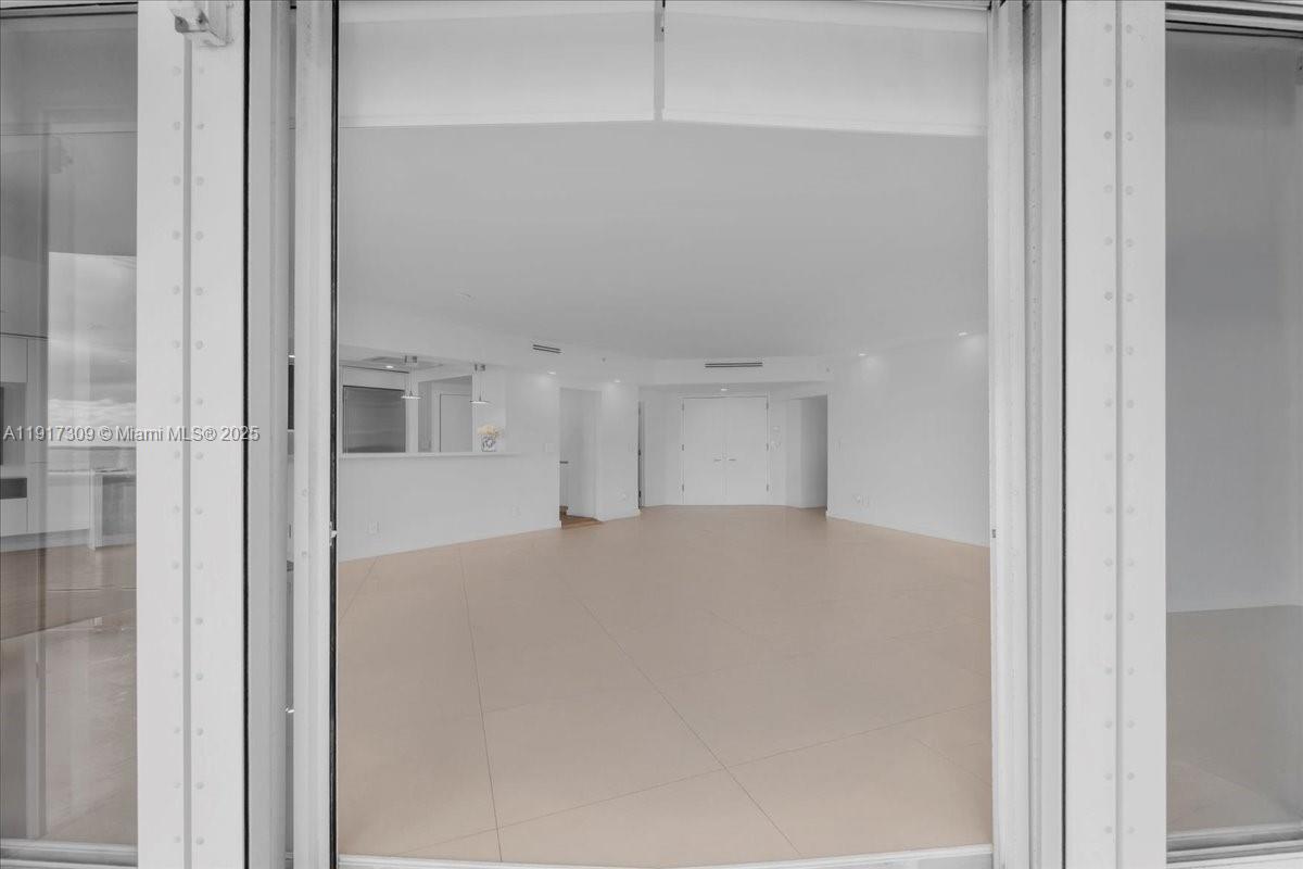 2127 Brickell Avenue, Unit 1701 Miami, FL 33129 - Photo 76 of 95