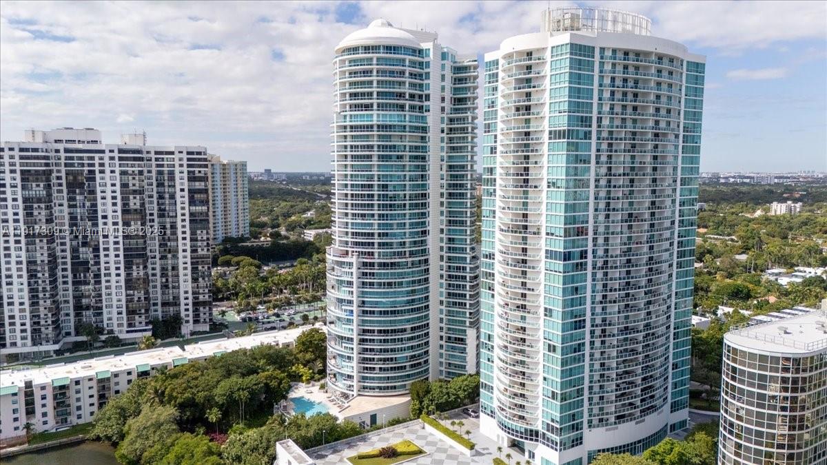 2127 Brickell Avenue, Unit 1701 Miami, FL 33129 - Photo 86 of 95
