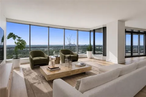 $1,950,000 | 3344 Peachtree Road Northeast, Unit 4104, Atlanta, GA 30326