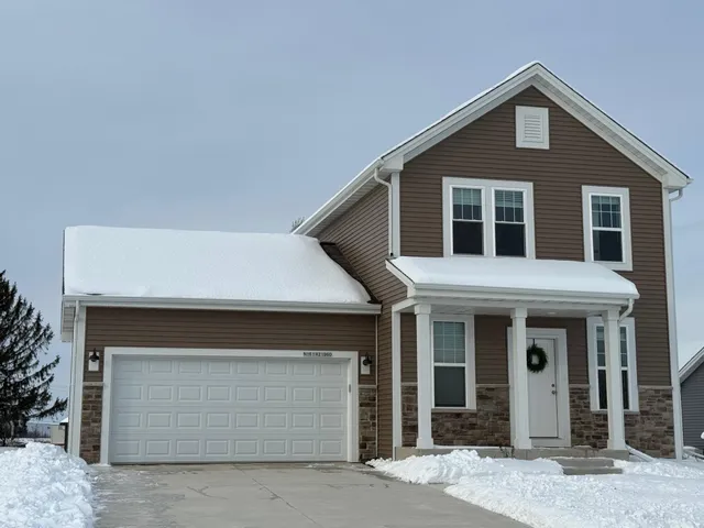 $439,900 | N161-w21960 Daisy Drive, Jackson, WI 53037