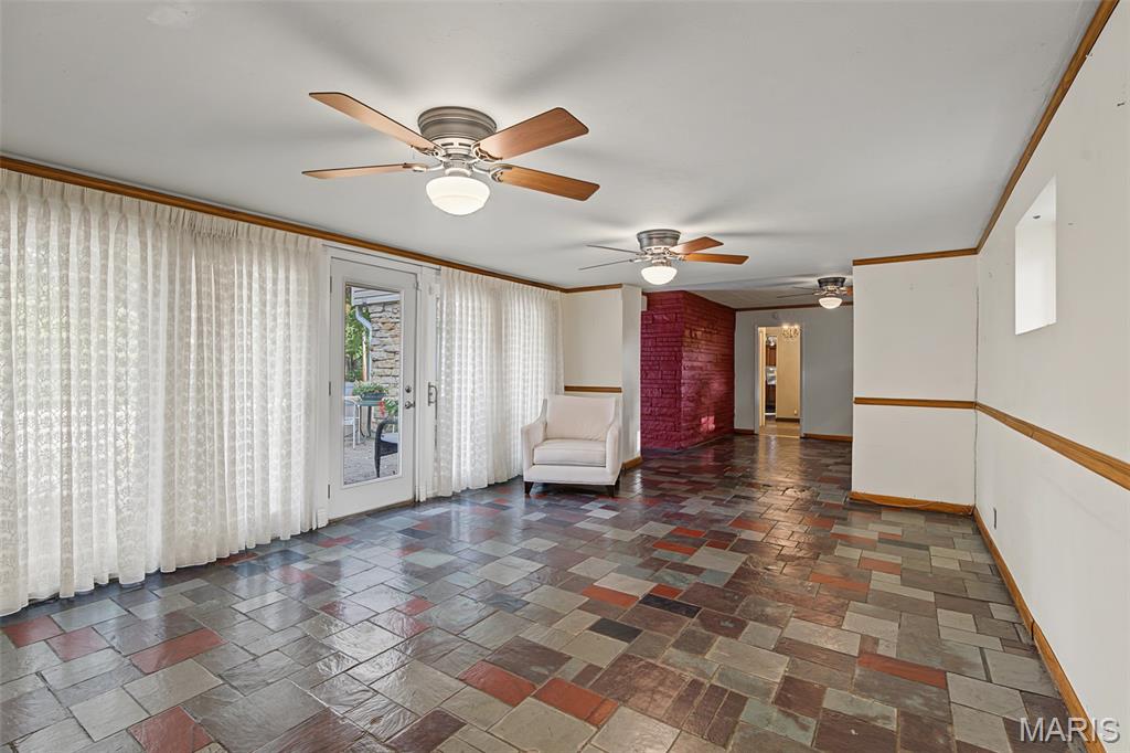 1237 Gerber Road Edwardsville, IL 62025 - Photo 21 of 38 Gallery Image 21