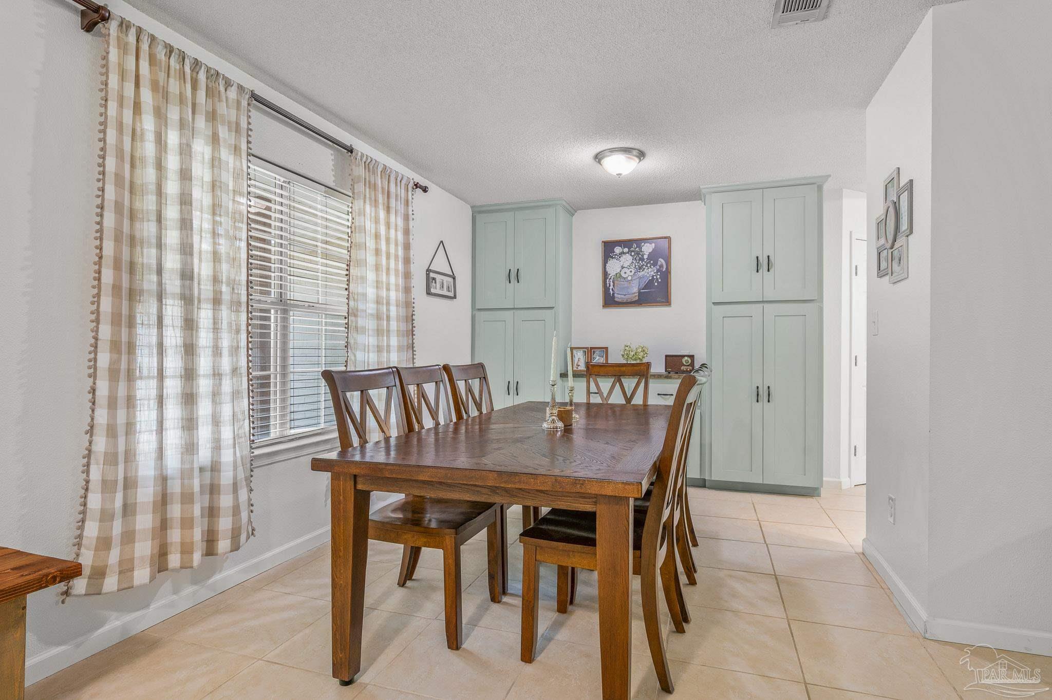 4228 Shiloh Road Milton, FL 32583 - Photo 11 of 46