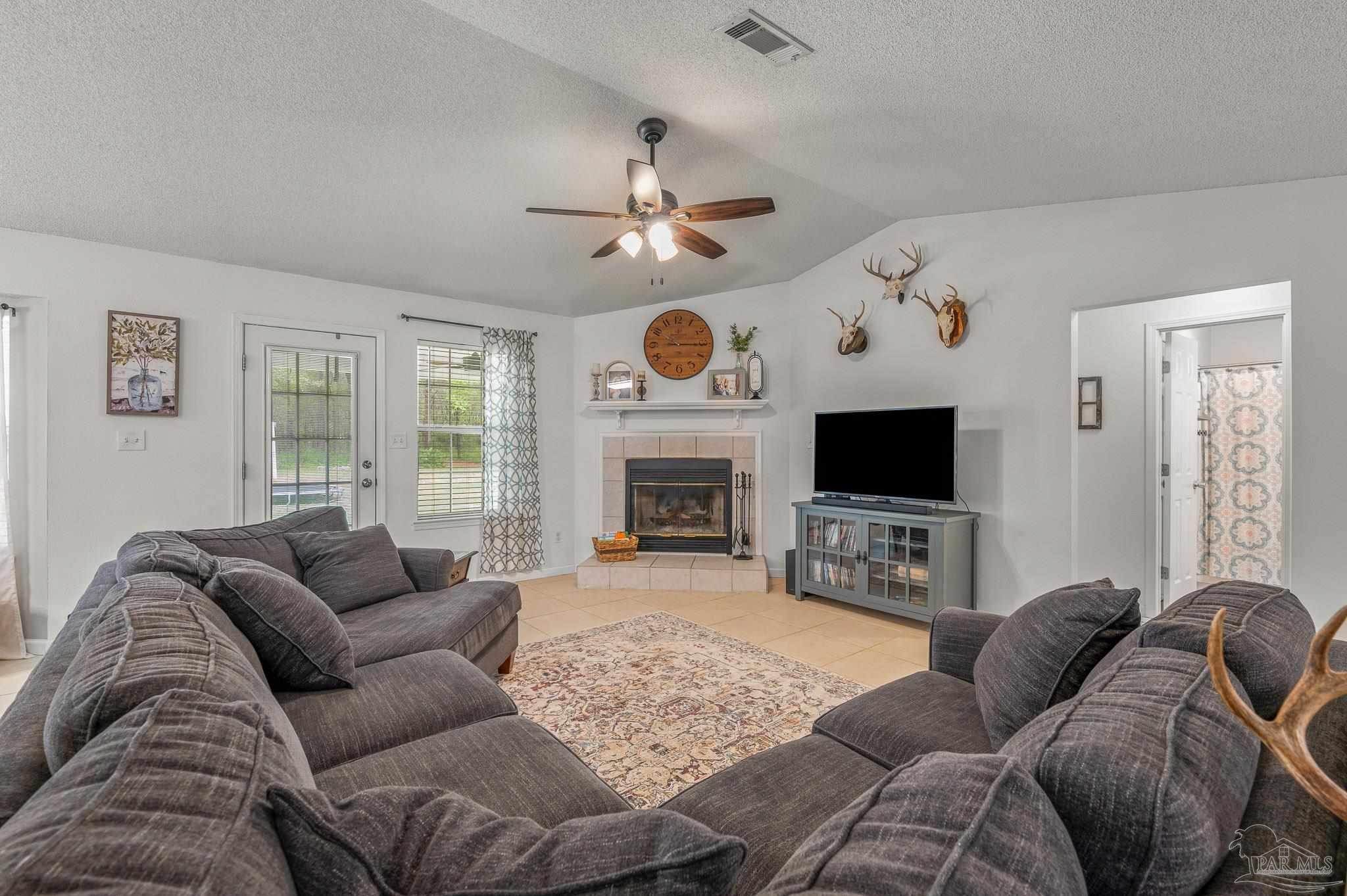 4228 Shiloh Road Milton, FL 32583 - Photo 13 of 46