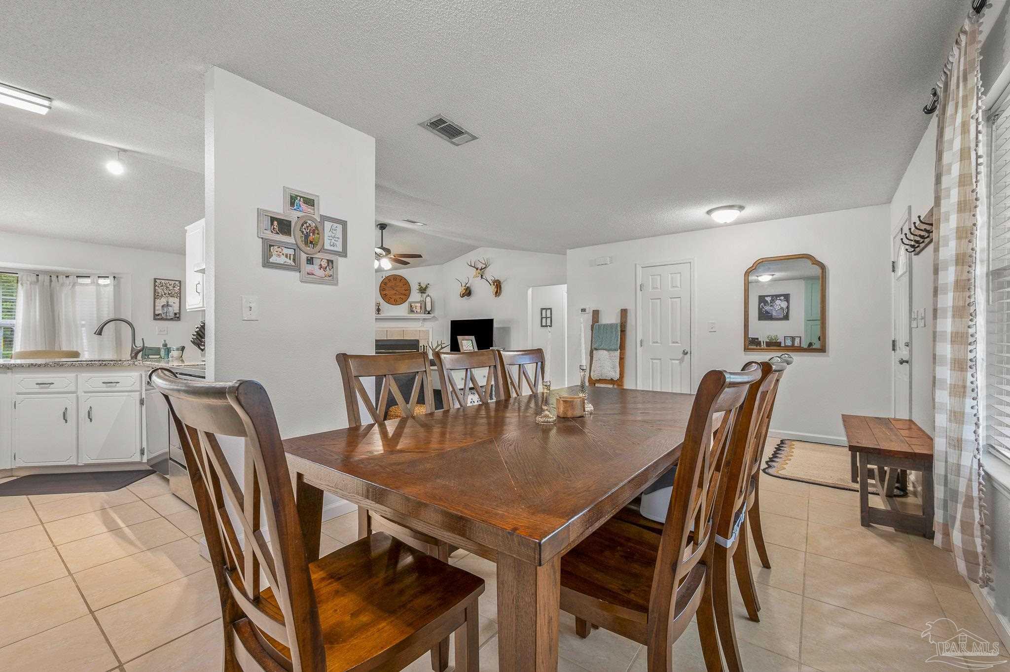 4228 Shiloh Road Milton, FL 32583 - Photo 10 of 46