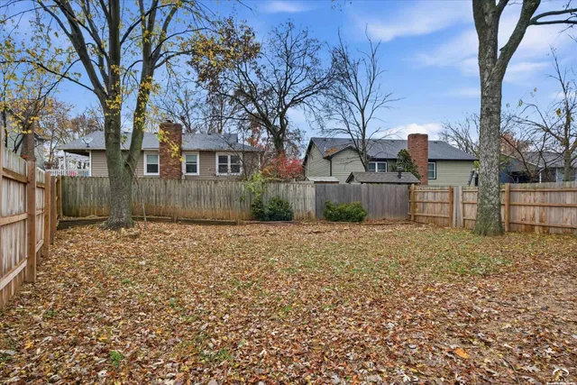 $259,000 | 3922 Willshire Drive, Lawrence, KS 66049