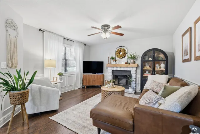 $259,000 | 3922 Willshire Drive, Lawrence, KS 66049