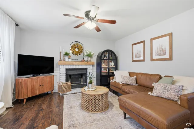 $259,000 | 3922 Willshire Drive, Lawrence, KS 66049