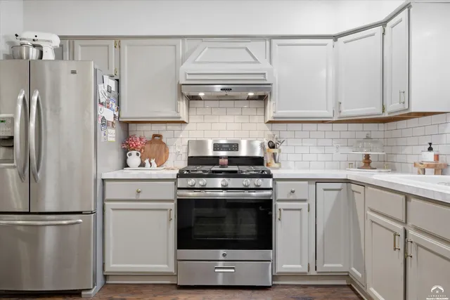 $259,000 | 3922 Willshire Drive, Lawrence, KS 66049