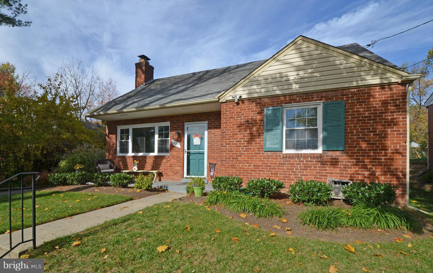 425 Kerwin Road Silver Spring, MD 20901 - Photo 1 of 23 Exterior (Front)