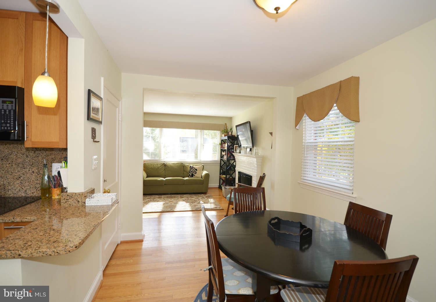 425 Kerwin Road Silver Spring, MD 20901 - Photo 5 of 23 Dining Room