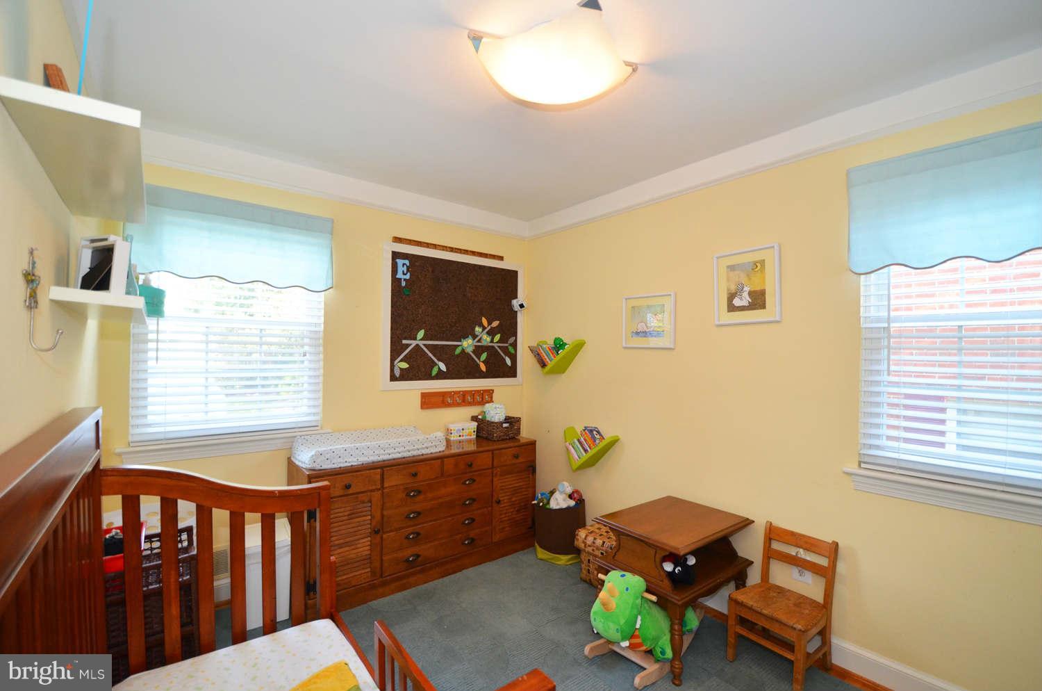 425 Kerwin Road Silver Spring, MD 20901 - Photo 10 of 23 Bedroom