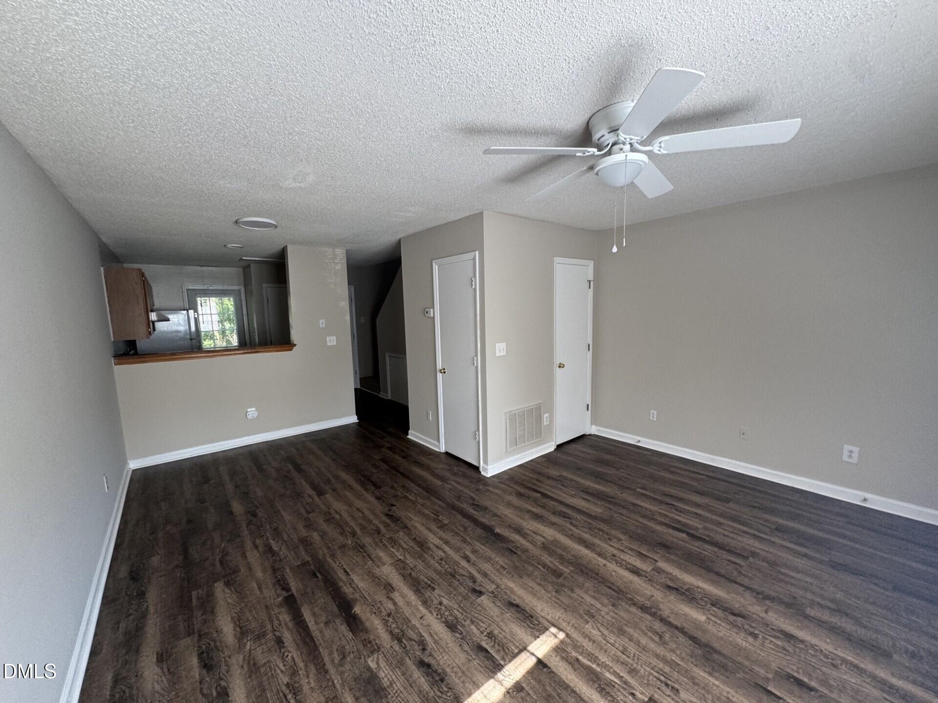 2910 Faversham Place Raleigh, NC 27604 - Photo 2 of 18 living 2