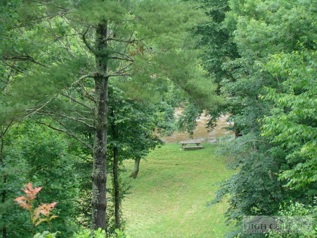 1296 Rustic Road West Jefferson, NC 28694 - Photo 18 of 30 Gallery Image 18