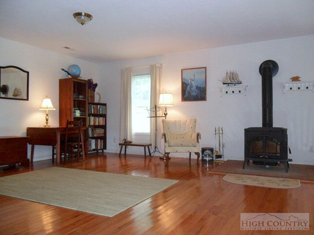 1296 Rustic Road West Jefferson, NC 28694 - Photo 25 of 30 Gallery Image 25