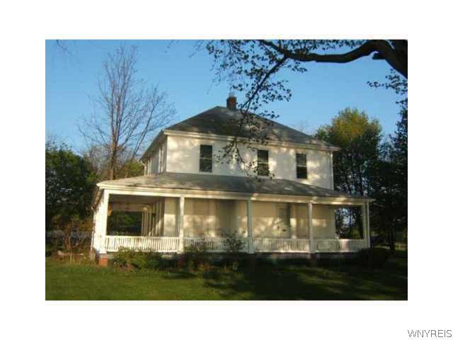 7372 Beechwood Road Evans, NY 14047 - Photo 1 of 1 Exterior Front