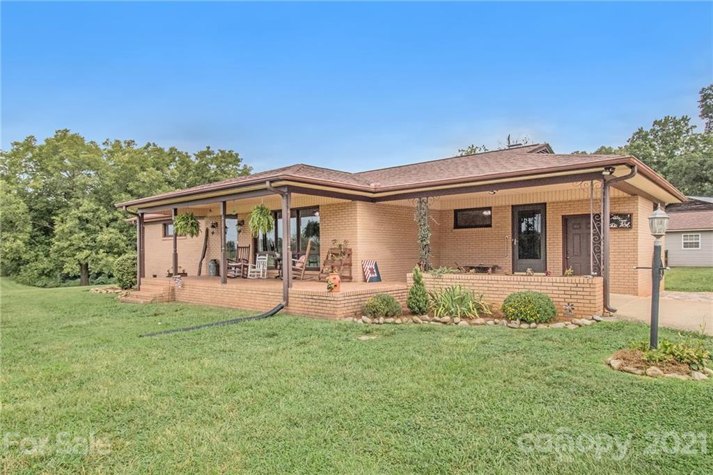 526 Alexis High Shoals Road Dallas, NC 28034 - Photo 1 of 33 Gallery Image 1