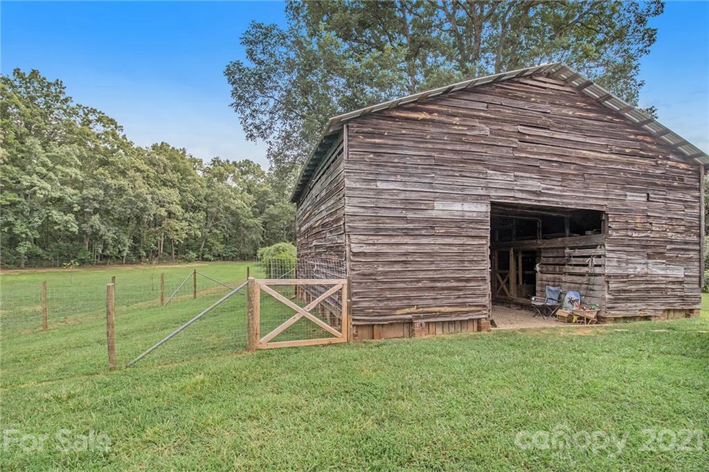 526 Alexis High Shoals Road Dallas, NC 28034 - Photo 29 of 33 Gallery Image 29