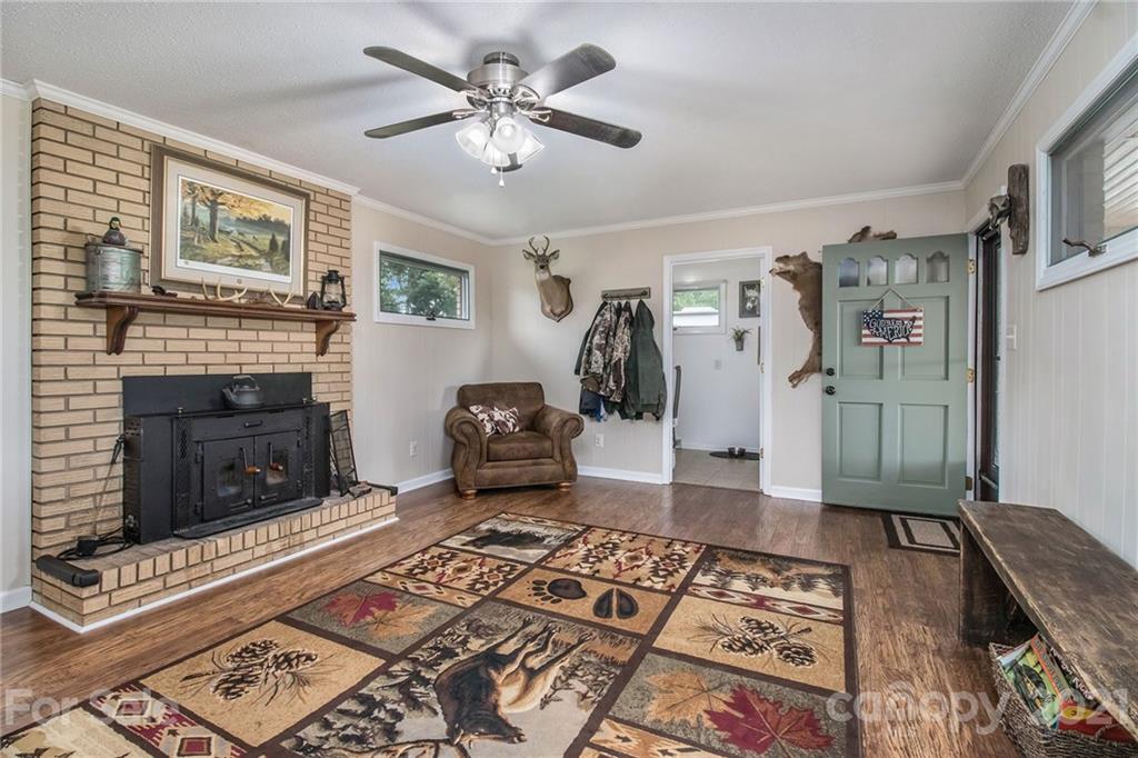 526 Alexis High Shoals Road Dallas, NC 28034 - Photo 8 of 33 Gallery Image 8