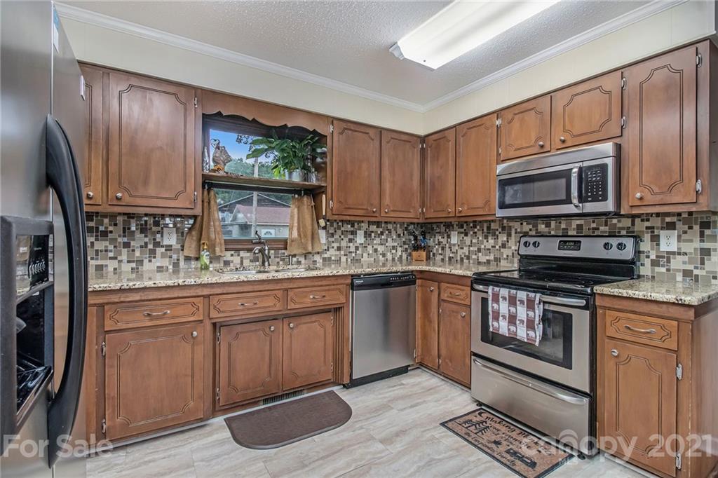 526 Alexis High Shoals Road Dallas, NC 28034 - Photo 10 of 33 Gallery Image 10