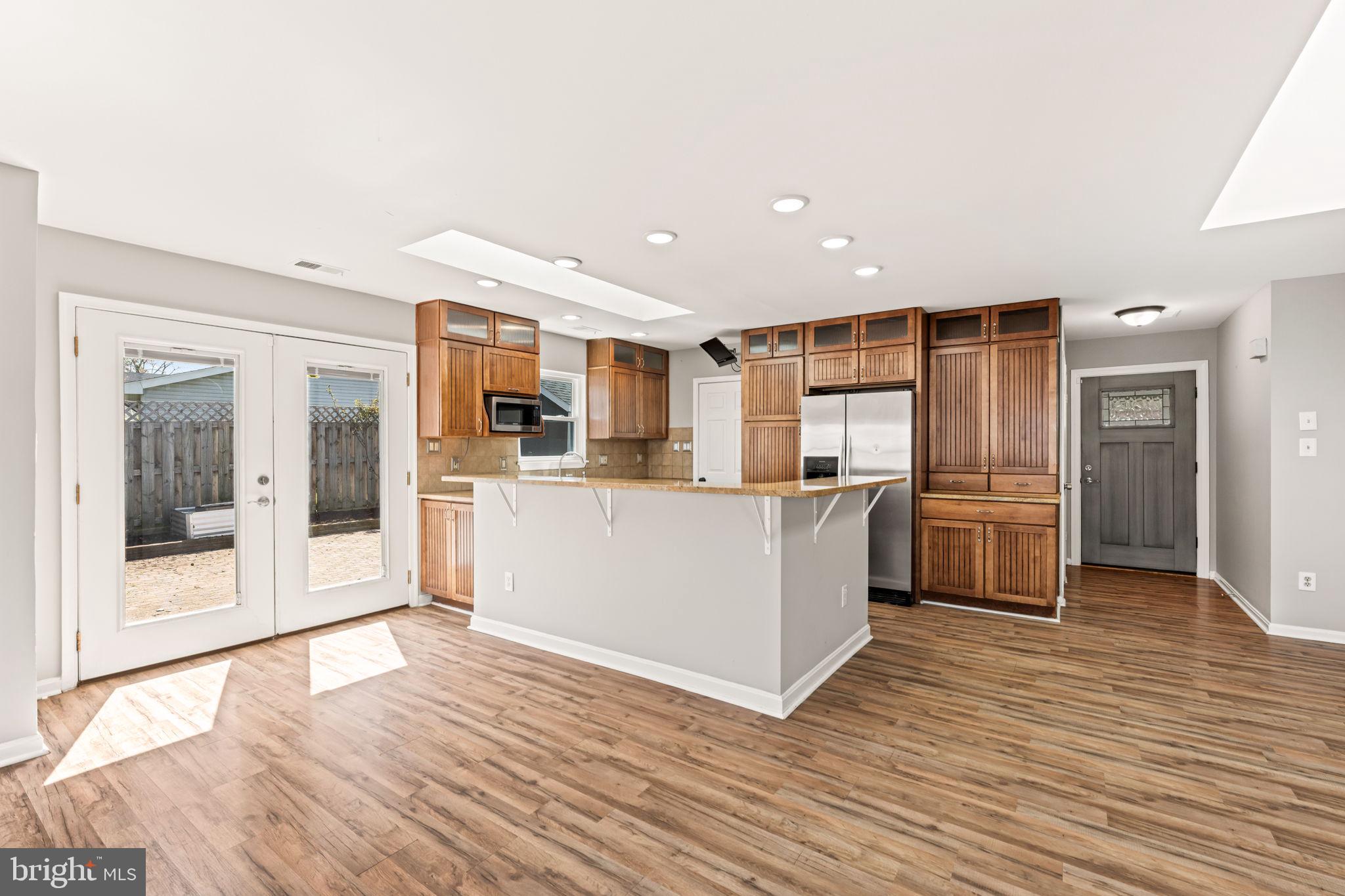 8635 Old Mt Vernon Road Alexandria, VA 22309 - Photo 12 of 47