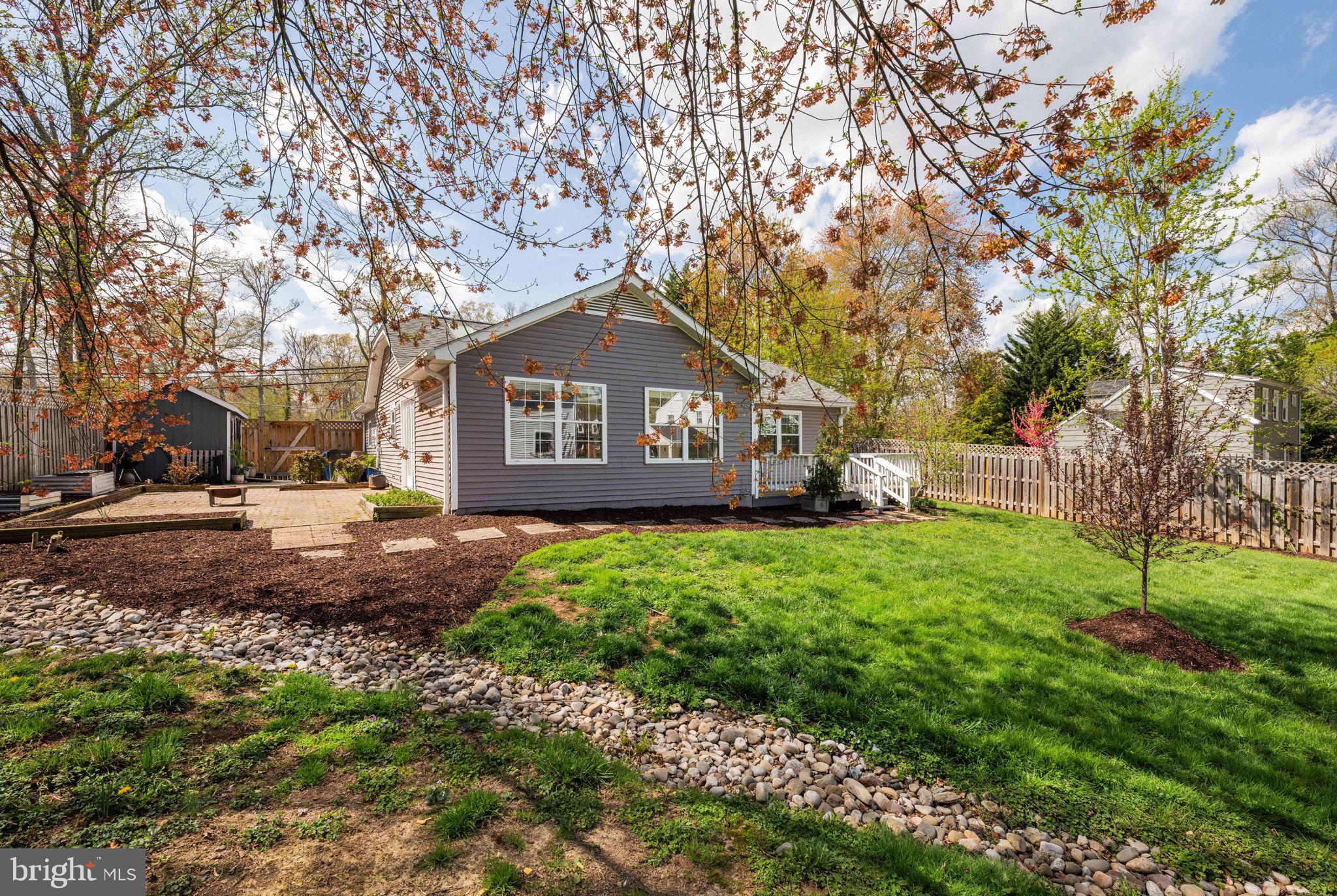 8635 Old Mt Vernon Road Alexandria, VA 22309 - Photo 41 of 47 Charming home with lush green yard.