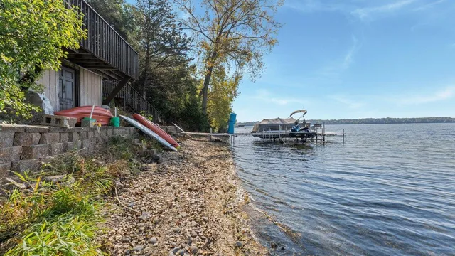 $799,500 | 9923 Jeske Avenue Northwest, Annandale, MN 55302