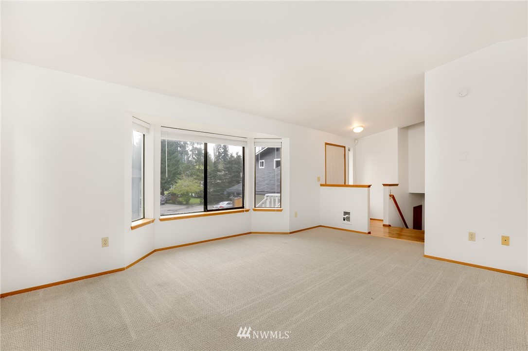 1703 174th Place Southeast Bothell, WA 98012 - Photo 2 of 22 Gallery Image 2
