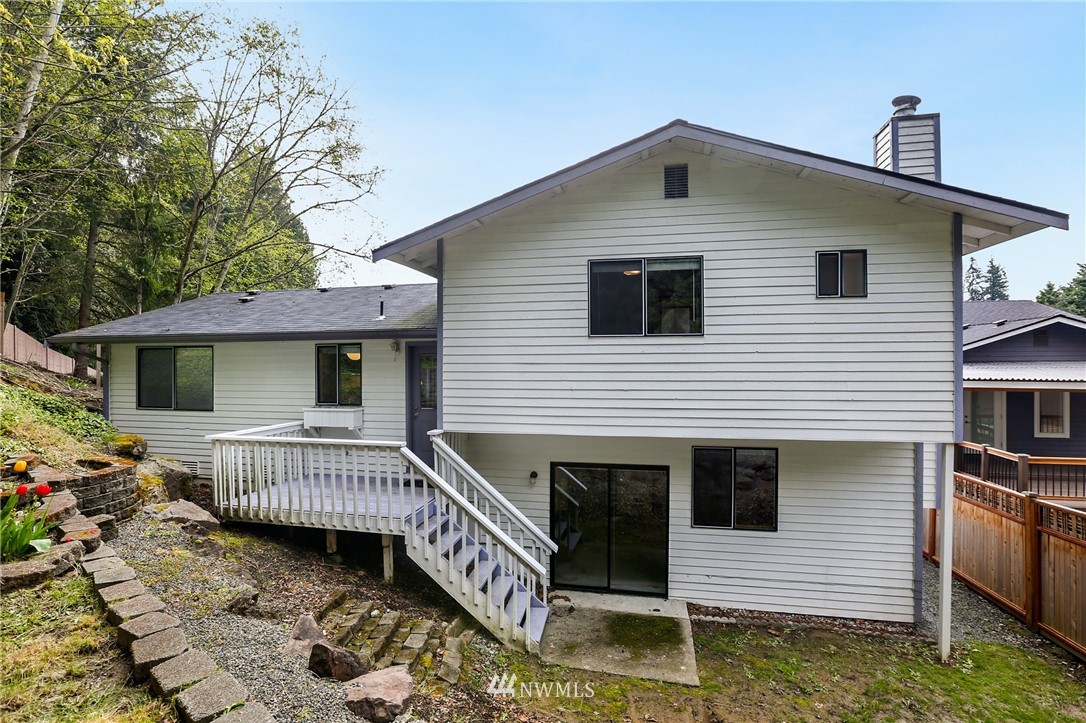 1703 174th Place Southeast Bothell, WA 98012 - Photo 21 of 22 Gallery Image 21