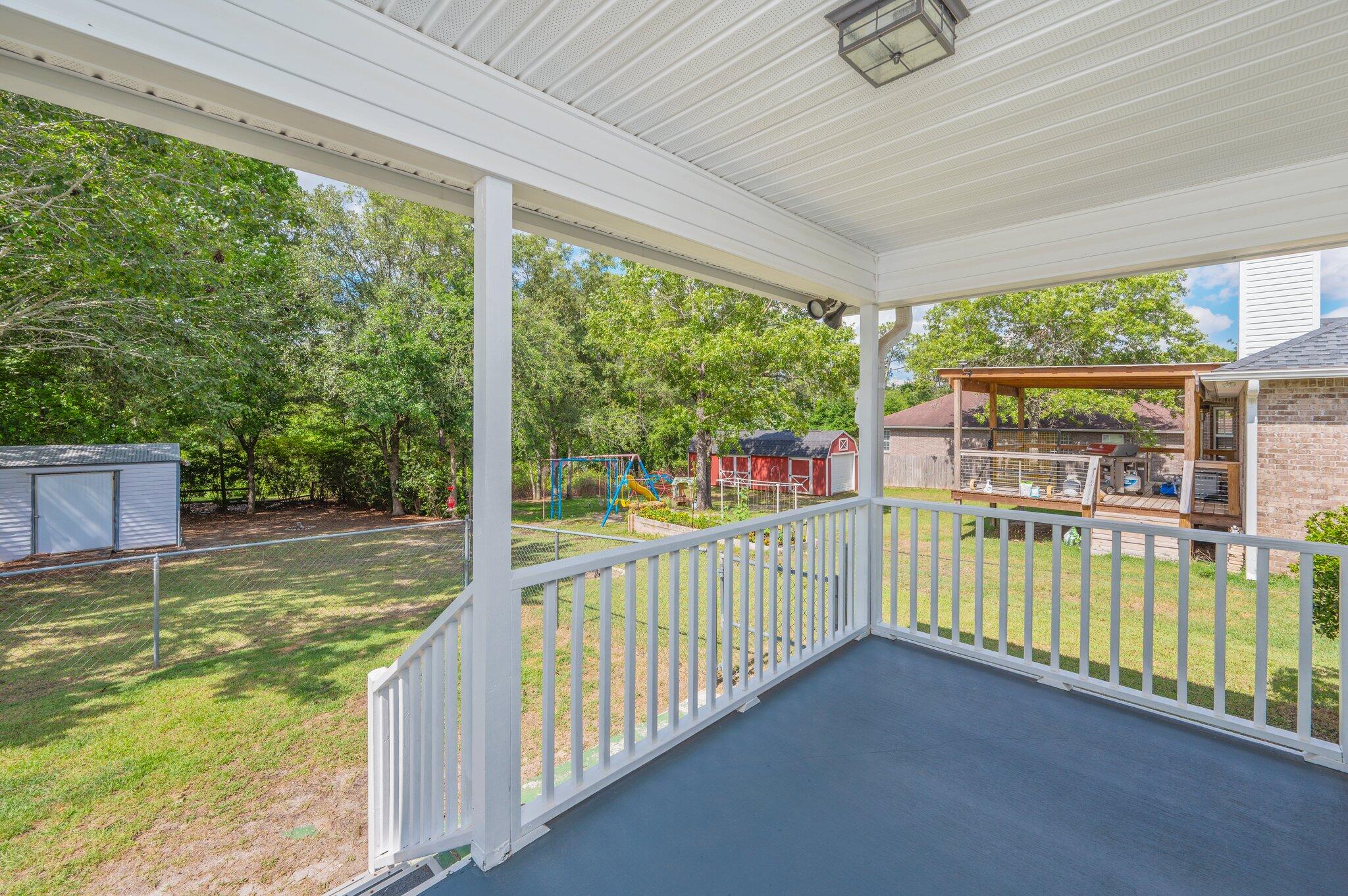 642 Alysheba Drive Crestview, FL 32539 - Photo 23 of 32 a view of a porch