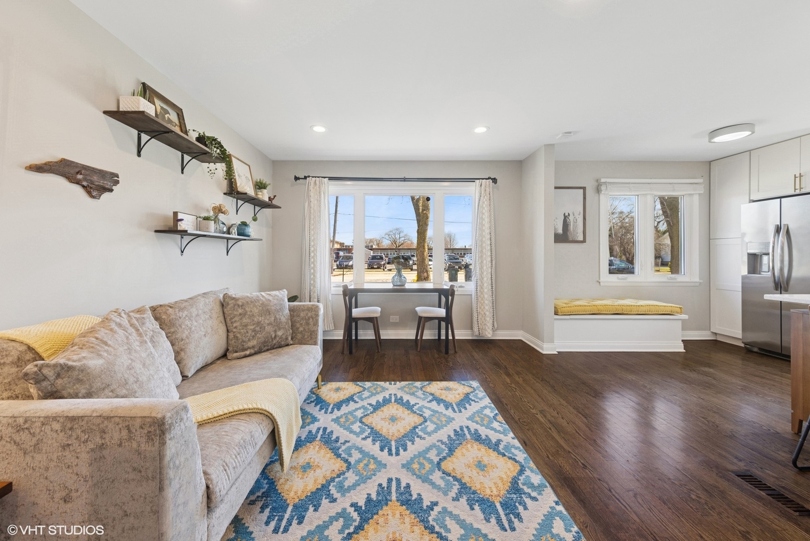 4322 Forest Avenue Brookfield, IL 60513 - Photo 3 of 27