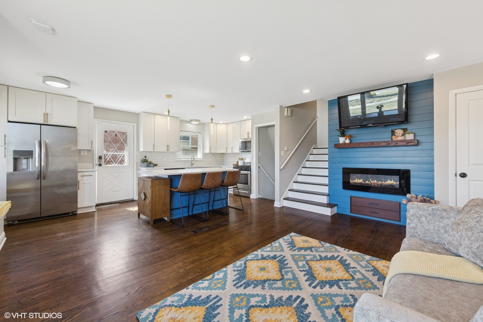 4322 Forest Avenue Brookfield, IL 60513 - Photo 5 of 27