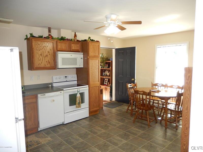 238 Church Road Jim Thorpe, PA 18229 - Photo 3 of 7 Gallery Image 3