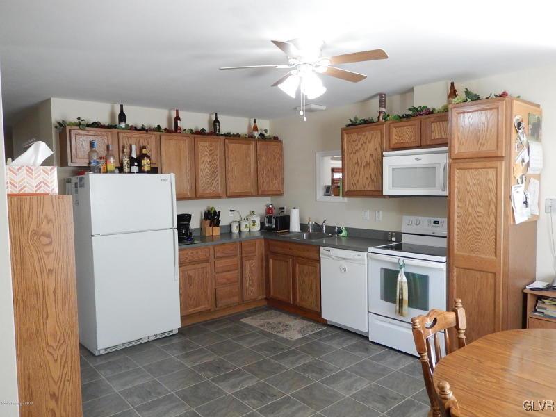 238 Church Road Jim Thorpe, PA 18229 - Photo 4 of 7 Gallery Image 4