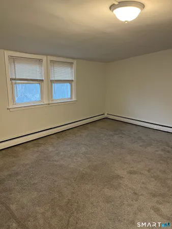 $1,950 | 657 Naugatuck Avenue, Milford, CT 06461