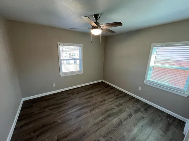 $1,700 | 936 Bluewood Drive, Dallas, TX 75232