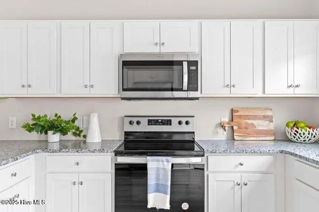 $249,900 | 5098 Northstar Drive, Unit 84, Leland, NC 28451