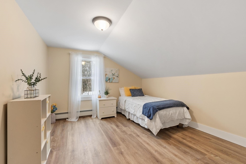 152 Dudley Road Templeton, MA 01468 - Photo 26 of 41