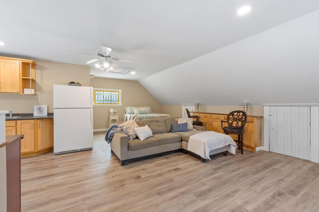 152 Dudley Road Templeton, MA 01468 - Photo 32 of 41