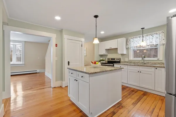 $595,000 | 152 Dudley Road, Templeton, MA 01468