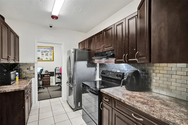 $949,999 | 16766 Northwest 18th Avenue, Miami Gardens, FL 33056