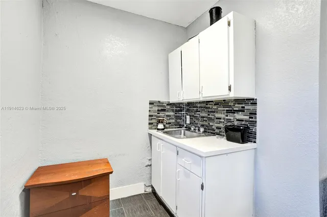 $949,999 | 16766 Northwest 18th Avenue, Miami Gardens, FL 33056