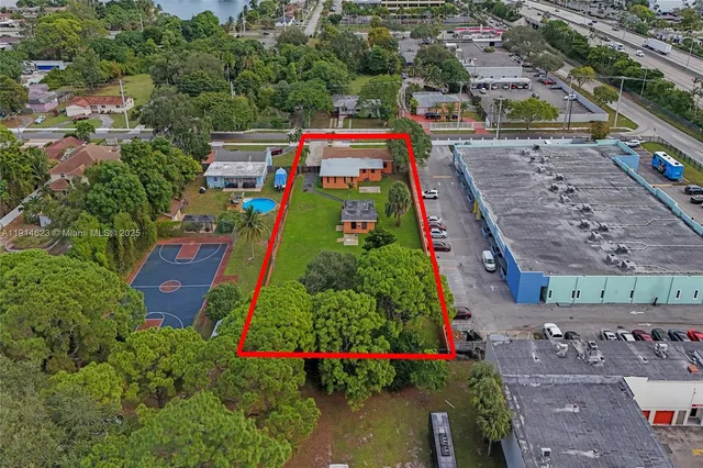 $949,999 | 16766 Northwest 18th Avenue, Miami Gardens, FL 33056