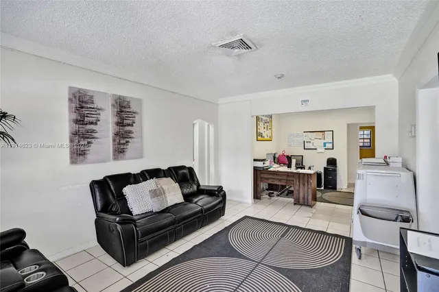 $949,999 | 16766 Northwest 18th Avenue, Miami Gardens, FL 33056