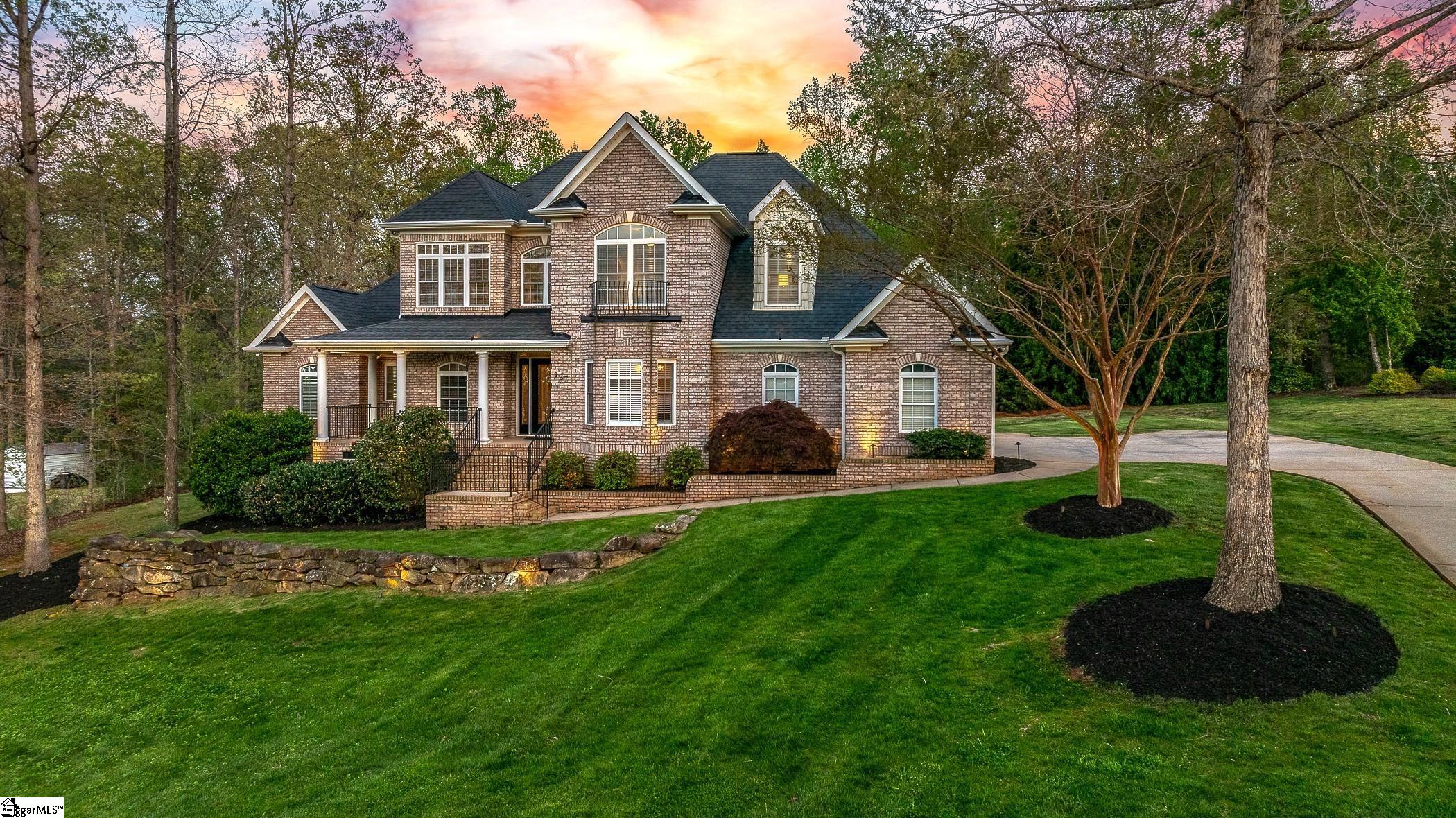 127 Warren Drive Easley, SC 29640 - Photo 2 of 49
