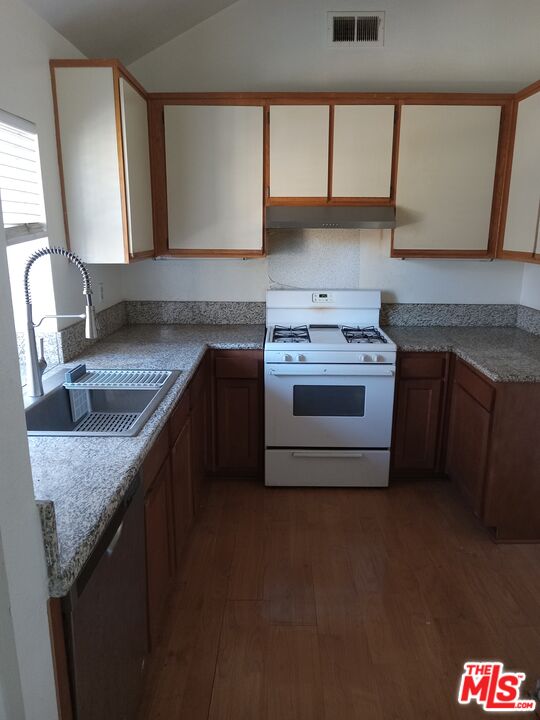 2634 South Quarry Lane, Unit A Walnut, CA 91789 - Photo 7 of 32