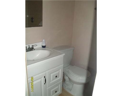3313 Sapphire Road Lantana, FL 33462 - Photo 4 of 8 Additional Photo