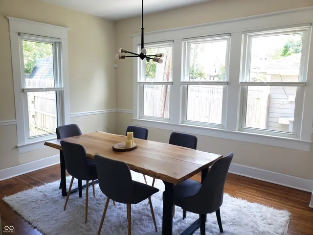 $2,400 | 1914 Commerce Avenue, Indianapolis, IN 46201