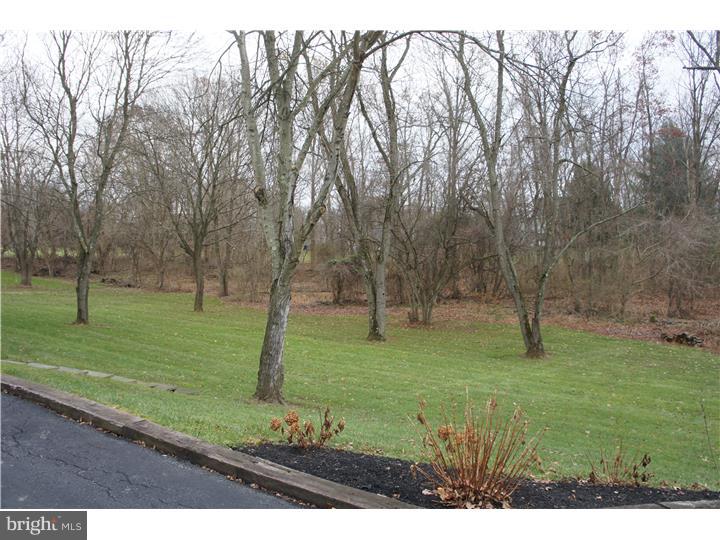 1005 Saber Road West Chester, PA 19382 - Photo 4 of 25 Gallery Image 4