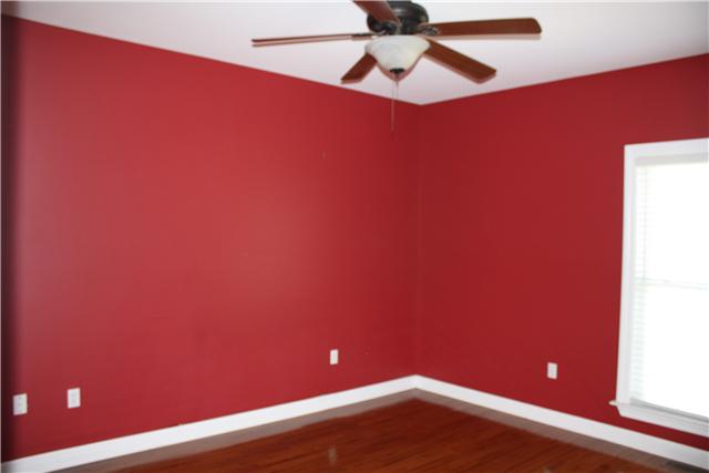 260 Dunn Fall River Road Lawrenceburg, TN 38464 - Photo 12 of 20 14x14 Bedroom 3