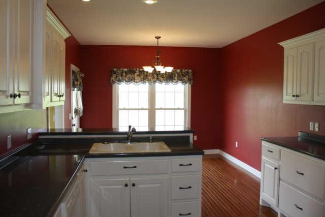 260 Dunn Fall River Road Lawrenceburg, TN 38464 - Photo 8 of 20 Oversized Breakfast Nook